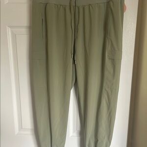 CALIA by Carrie Underwood Green Joggers with Relaxed Fit